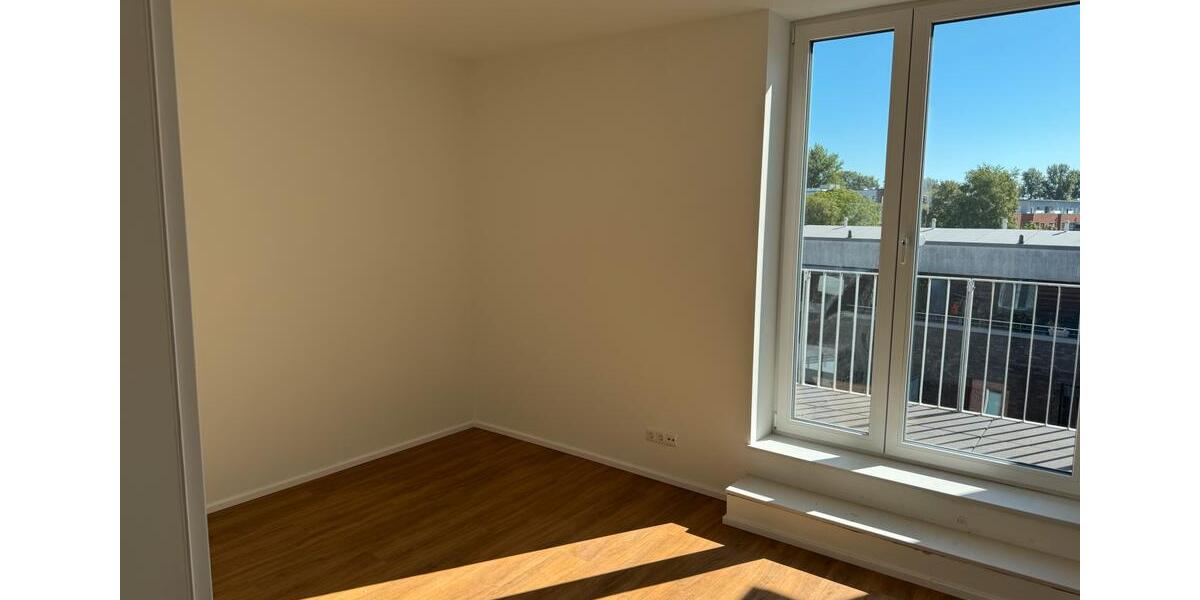 Dachgeschoßwohnung Reinbek - 4 Zimmer, 97 m&sup2;, 1.724&euro; | Angebot:25943276