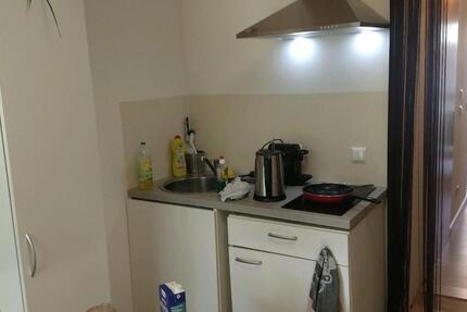 Wohnung Hamburg Hamburg-Mitte - 1.5 Zimmer, 25 m&sup2;, 641&euro; | Angebot:25311736