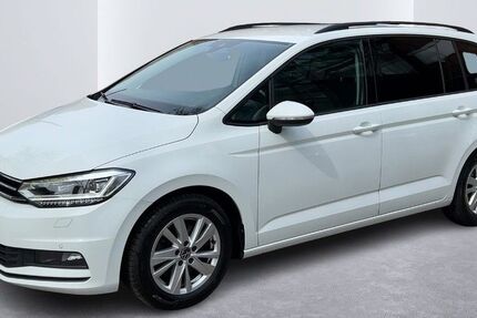 VW Touran 66.446 km 27.888 &euro; Hamburg 22303