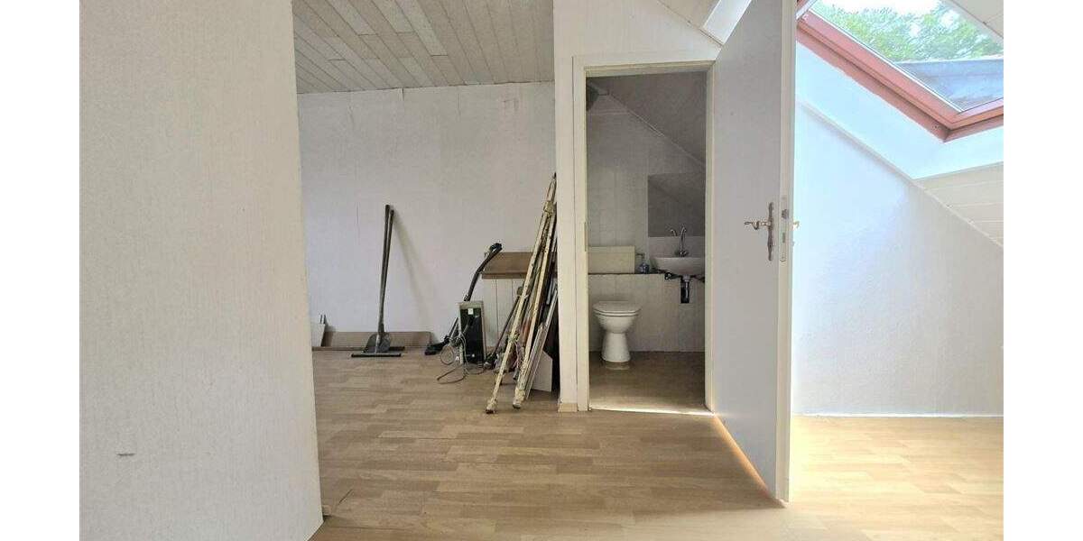 Etagenwohnung Nahe - 6 Zimmer, 145 m&sup2;, 299.000&euro; | Angebot:25682395