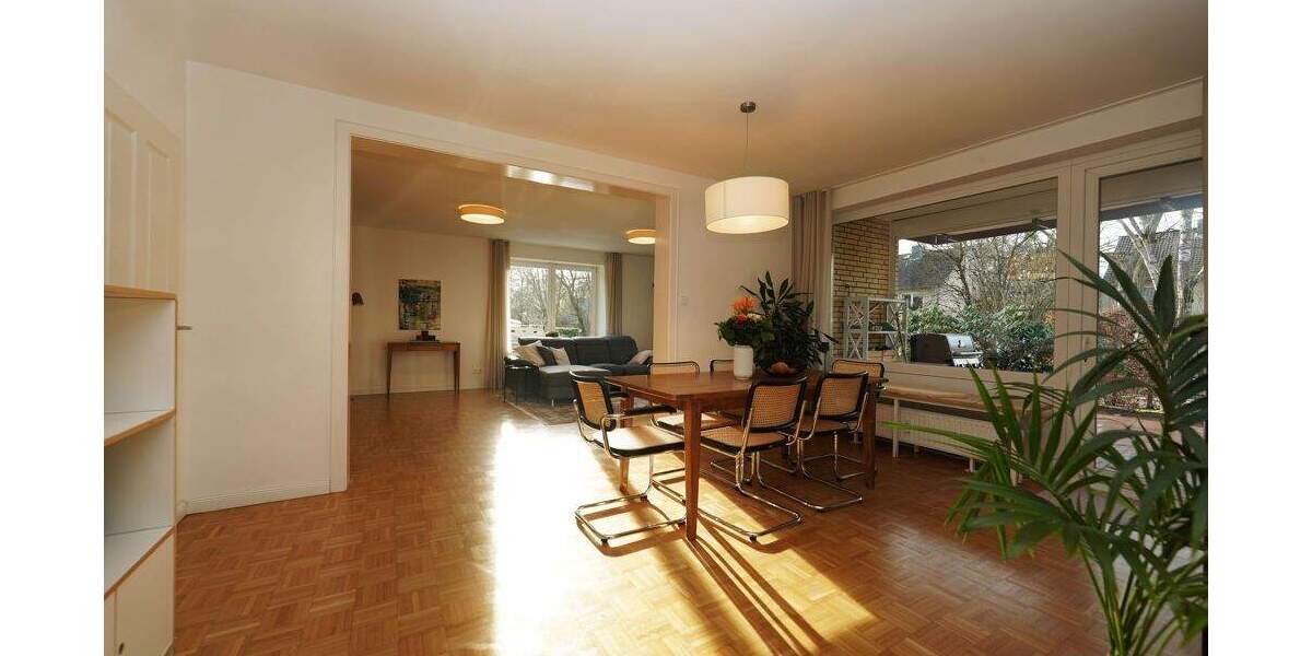 Etagenwohnung Hamburg / Volksdorf Volksdorf - 5 Zimmer, 120 m&sup2;, 585.000&euro; | Angebot:25731128