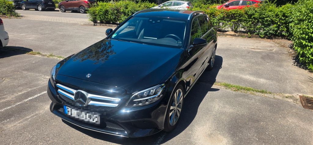 Mercedes-Benz C 300 61.000 km 33.000 &euro; Pinneberg 25421