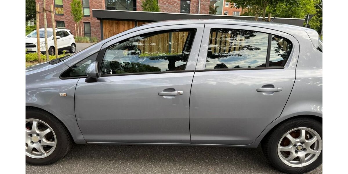 Opel Corsa 111.900 km 3.100 &euro; Hamburg 21031