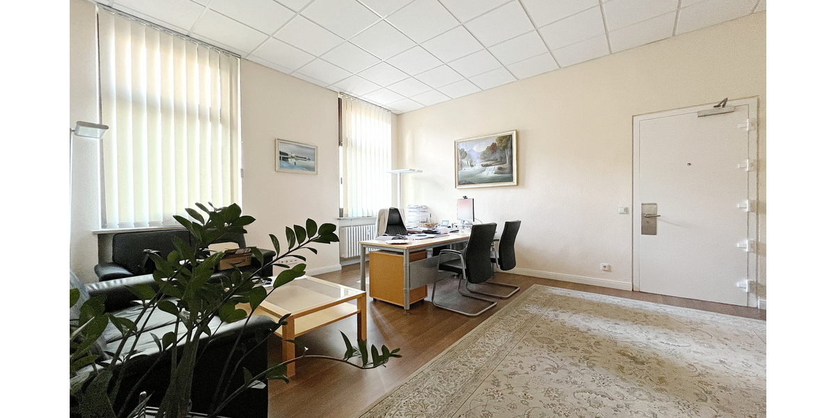 Ein Stück Elmshorner Geschichte - Hochwertig saniert und vielseitig nutzbar - Mehrfamilienhaus, Wohnhaus Elmshorn | Angebot:25365925