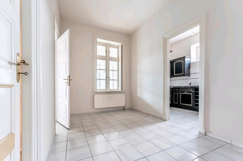 Erdgeschoßwohnung Pinneberg - 5 Zimmer, 153 m&sup2;, 1.800&euro; | Angebot:25872551