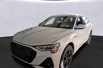 Audi e-tron 25.847 km 37.950 &euro; Hamburg 22047
