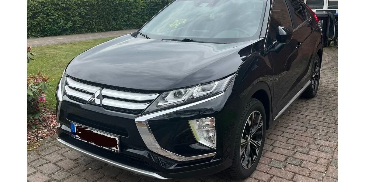 Mitsubishi Eclipse Cross 103.000 km 14.500 &euro; Halstenbek 25468