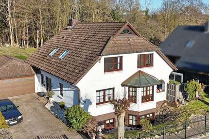 Haus Quickborn - 6.5 Zimmer, 240 m&sup2;, 869.000&euro; | Angebot:25863913