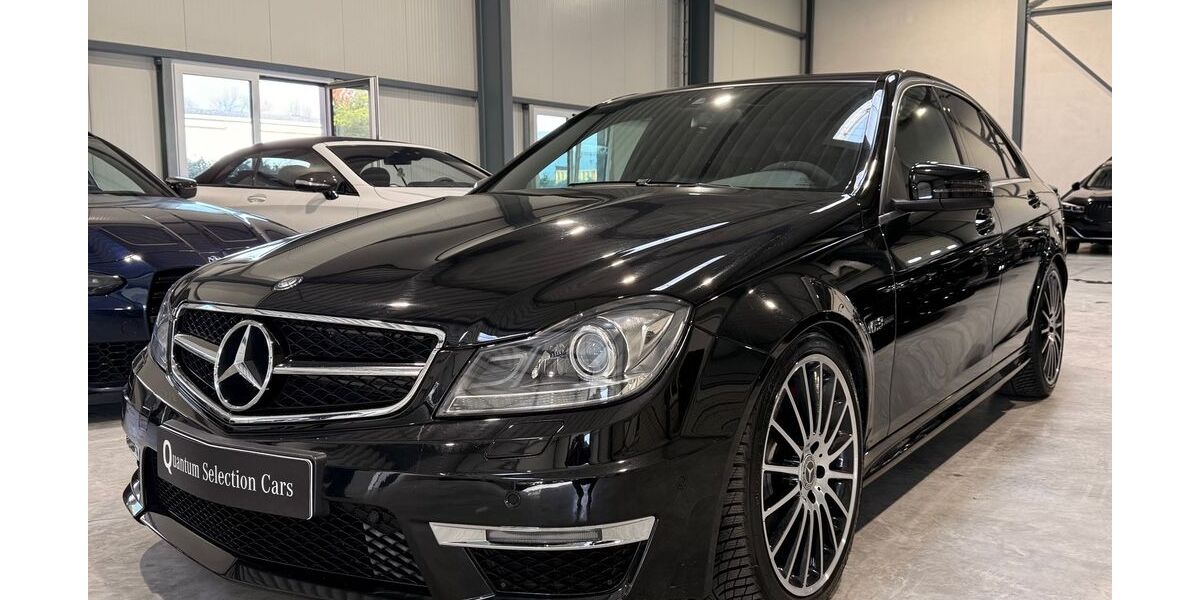 Mercedes-Benz C 63 AMG 199.890 km 34.990 &euro; Hamburg 22457