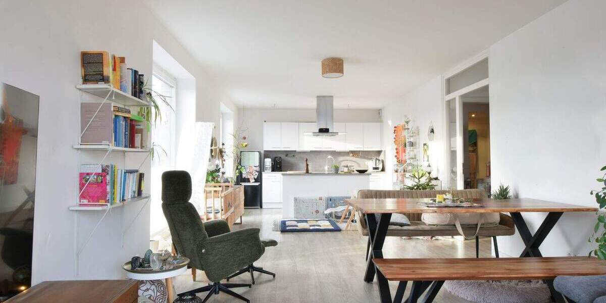 Etagenwohnung Reinbek - 3 Zimmer, 106 m&sup2;, 1.484&euro; | Angebot:25728839