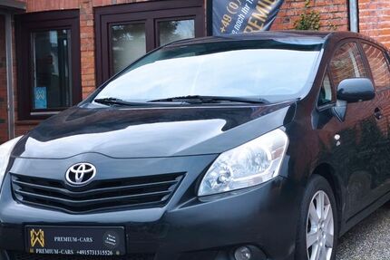 Toyota Verso 218.000 km 3.190 &euro; Norderstedt 22850