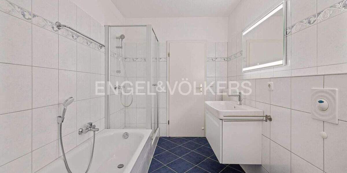 Etagenwohnung Norderstedt Harksheide - 3 Zimmer, 83 m&sup2;, 349.000&euro; | Angebot:25701633