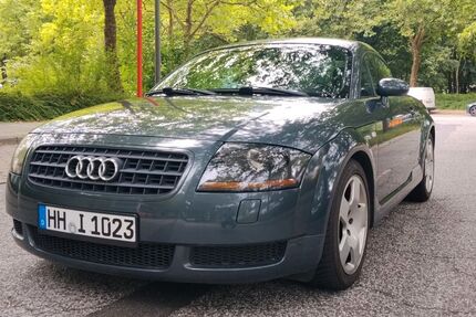 Audi TT 195.170 km 5.990 &euro; Hamburg 22303