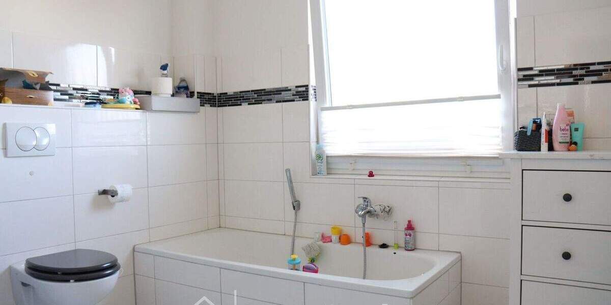 Doppelhaushälfte Elmshorn / Kölln-Reisiek Reisiek - 4 Zimmer, 106 m&sup2;, 354.000&euro; | Angebot:25728022