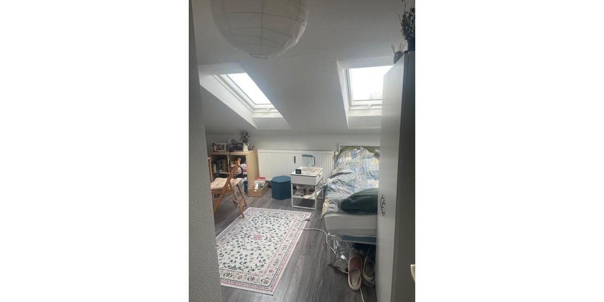 Etagenwohnung Hamburg Altona-Nord - 1 Zimmer, 16 m&sup2;, 630&euro; | Angebot:25546431