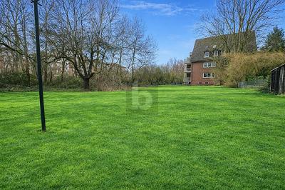 SELTENE ENTWICKLUNGSCHANCE - Grundstück Hamburg Schnelsen Schnelsen | Angebot:27332107