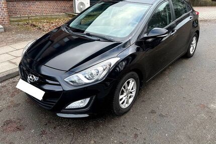 Hyundai i30 70.000 km 8.790 &euro; Hamburg 21077