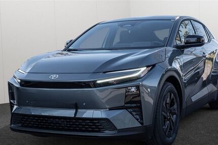 Toyota C-HR 2.000 km 45.990 &euro; Ahrensburg 22926