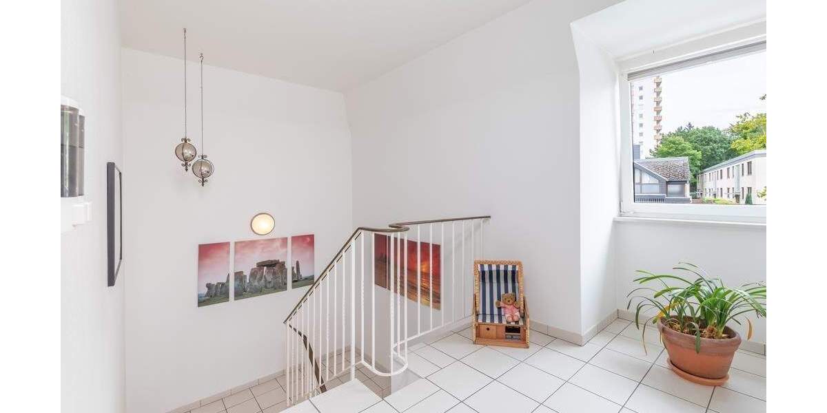 Mehrfamilienhaus, Wohnhaus Reinbek - 5 Zimmer, 157 m&sup2;, 675.000&euro; | Angebot:25728831