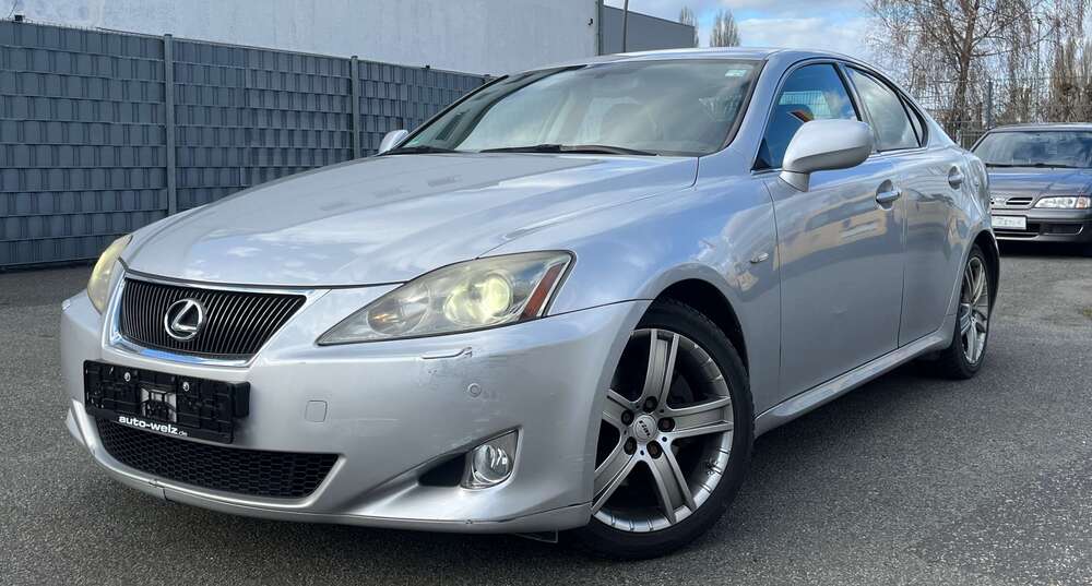 Lexus IS 250 214.000 km 6.290 &euro; Hamburg 20539
