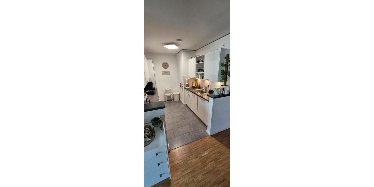 Hochparterre Hamburg Wandsbek - 2 Zimmer, 61 m&sup2;, 1.176&euro; | Angebot:26001538