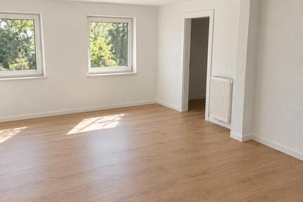 Haus Halstenbek - 4 Zimmer, 105 m&sup2;, 1.680&euro; | Angebot:27627136