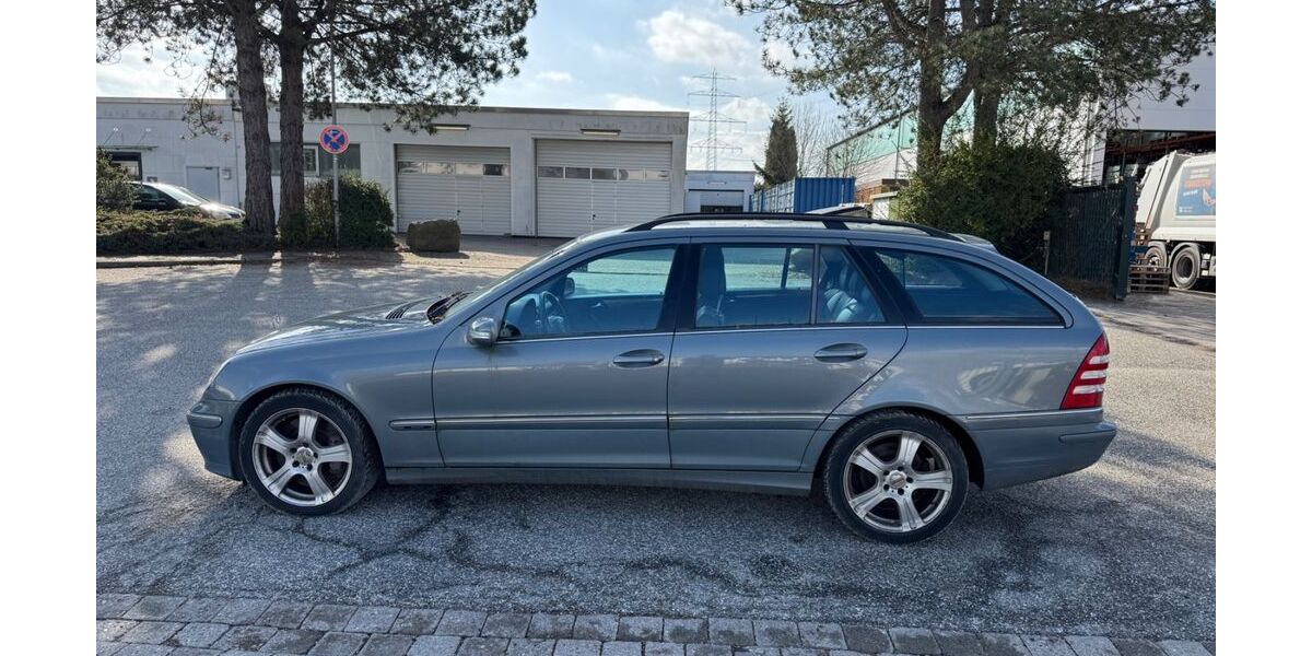 Mercedes-Benz C 320 282.219 km 3.590 &euro; Barsbüttel 22885