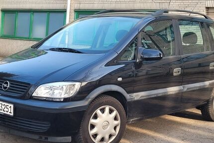 Opel Zafira 125.000 km 2.990 &euro; Hamburg 22149