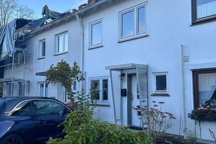 Haus Hamburg Neugraben-Fischbek - 3 Zimmer, 85 m&sup2;, 240.000&euro; | Angebot:25726573