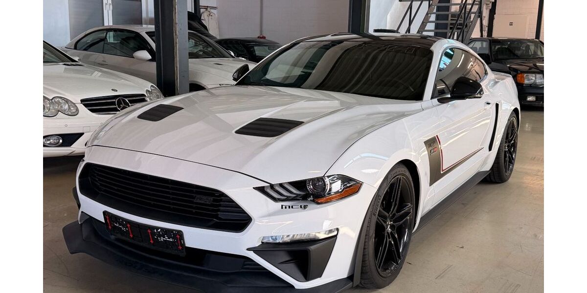 Ford Mustang 14.221 km 48.900 &euro; Norderstedt 22844