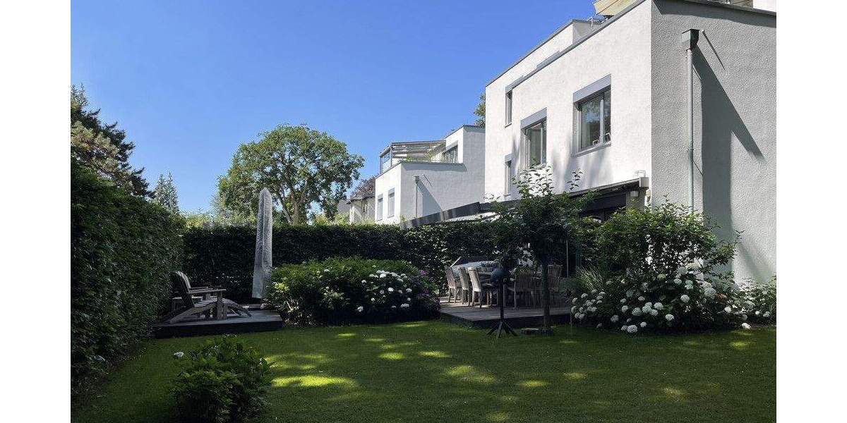 Doppelhaushälfte Hamburg / Alsterdorf Alsterdorf - 5 Zimmer, 185 m&sup2;, 1.699.000&euro; | Angebot:25736636