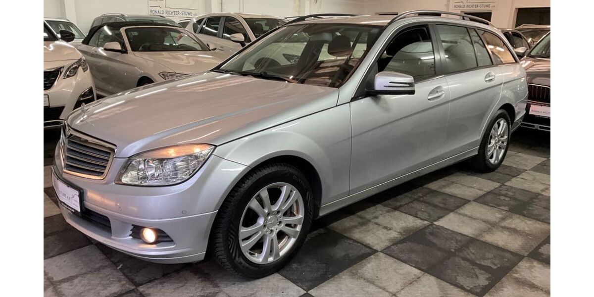 Mercedes-Benz C 200 235.353 km 5.750 &euro; Hamburg 22087