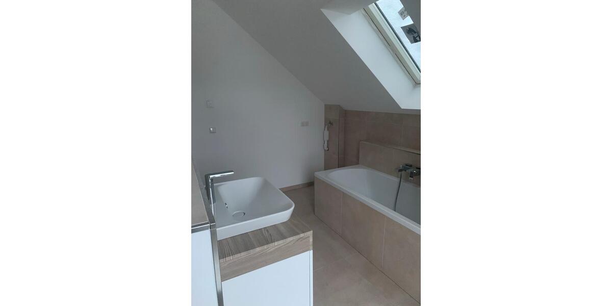 Etagenwohnung Bönningstedt - 3 Zimmer, 75 m&sup2;, 1.600&euro; | Angebot:25919245