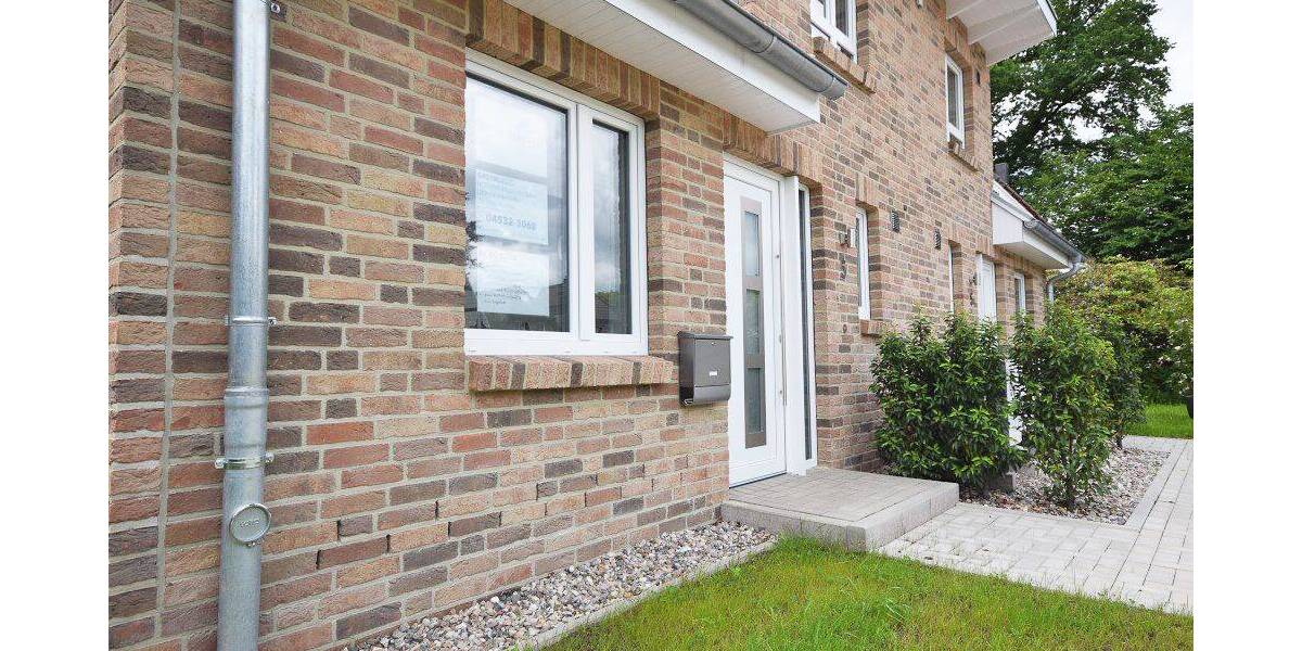 Doppelhaushälfte Hoisdorf - 4 Zimmer, 117 m&sup2;, 659.000&euro; | Angebot:25704557