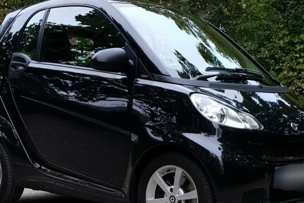 Smart ForTwo 110.000 km 7.499 &euro; Hamburg 20038