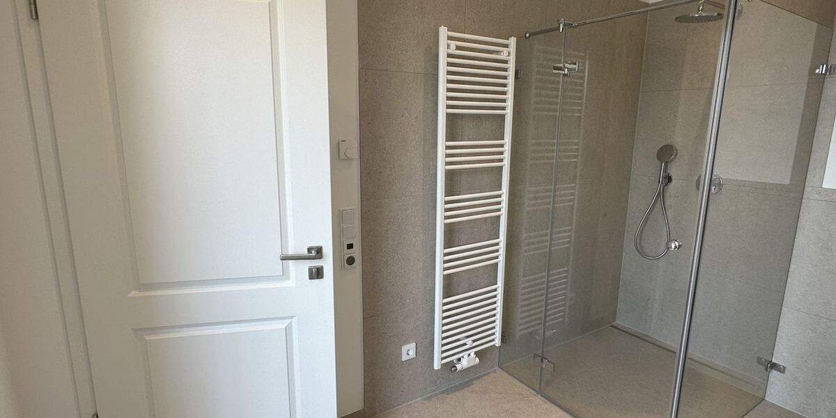 Etagenwohnung Wedel - 4 Zimmer, 139 m&sup2;, 3.225&euro; | Angebot:25660512