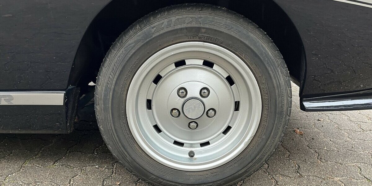 TVR Tasmin SCHNÄPPCHEN 132.000 km 6.999 &euro; Hamburg 22339