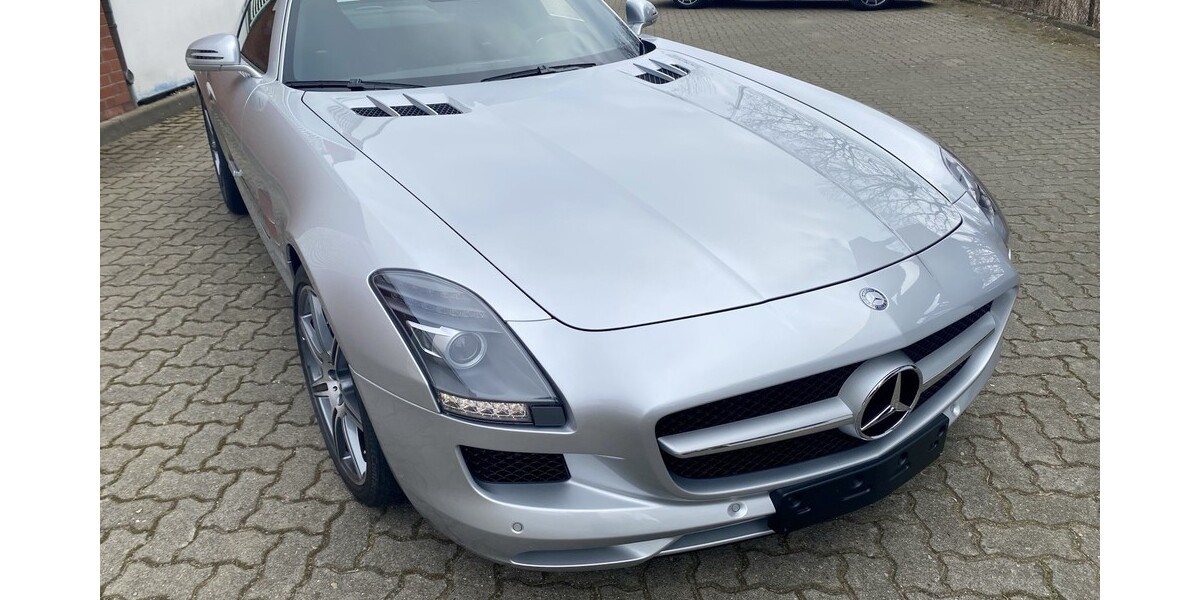 Mercedes-Benz SLS AMG 2.900 km 330.000 &euro; Hamburg 20038