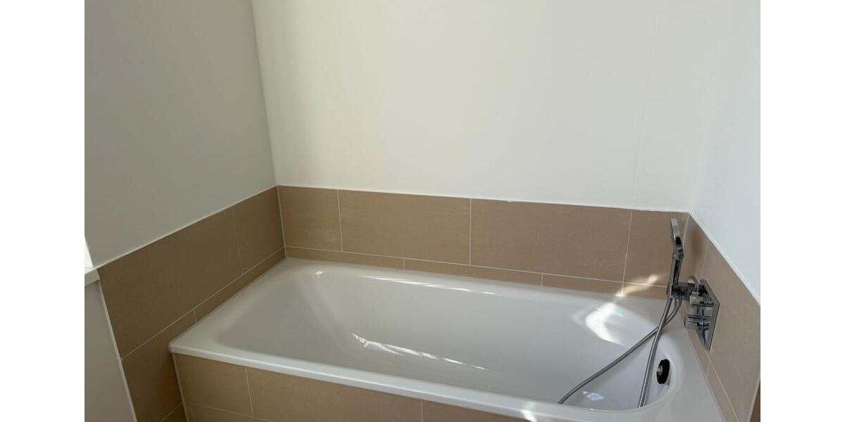 Etagenwohnung Hamburg Wandsbek - 2 Zimmer, 74 m&sup2;, 1.399&euro; | Angebot:25803960