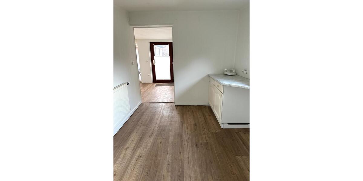 Einfamilienhaus Steinburg - 2 Zimmer, 100 m&sup2;, 325.000&euro; | Angebot:25251744