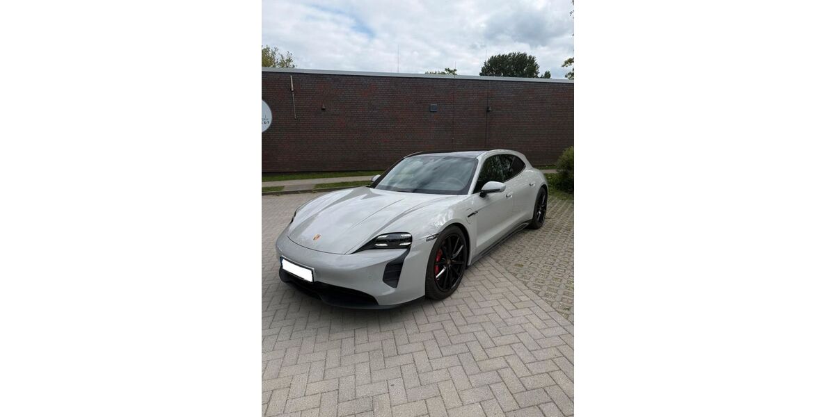 Porsche Taycan 58.000 km 75.000 &euro; Hamburg 22453