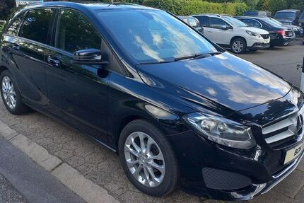 Mercedes-Benz B 180 154.790 km 10.300 &euro; Hamburg 21031