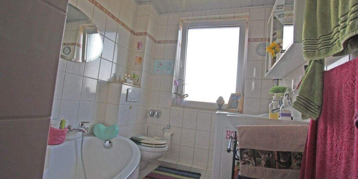 Etagenwohnung Glinde - 3 Zimmer, 80 m&sup2;, 270.000&euro; | Angebot:25705231