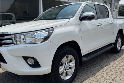 Toyota Hilux 240.217 km 23.900 &euro; Hamburg-Norderstedt 22851