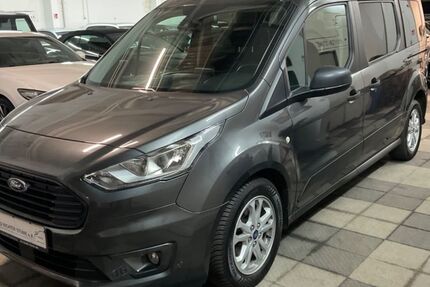 Ford Grand Tourneo 107.725 km 15.999 &euro; Hamburg 22087