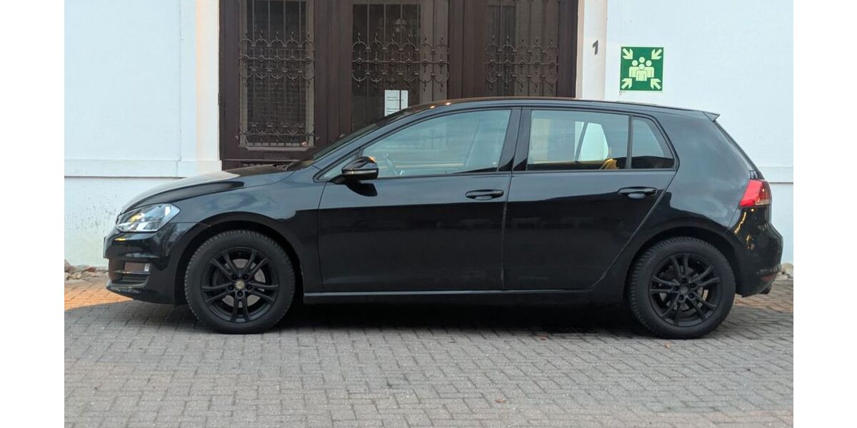 VW Golf 124.000 km 10.500 &euro; Wohltorf 21521