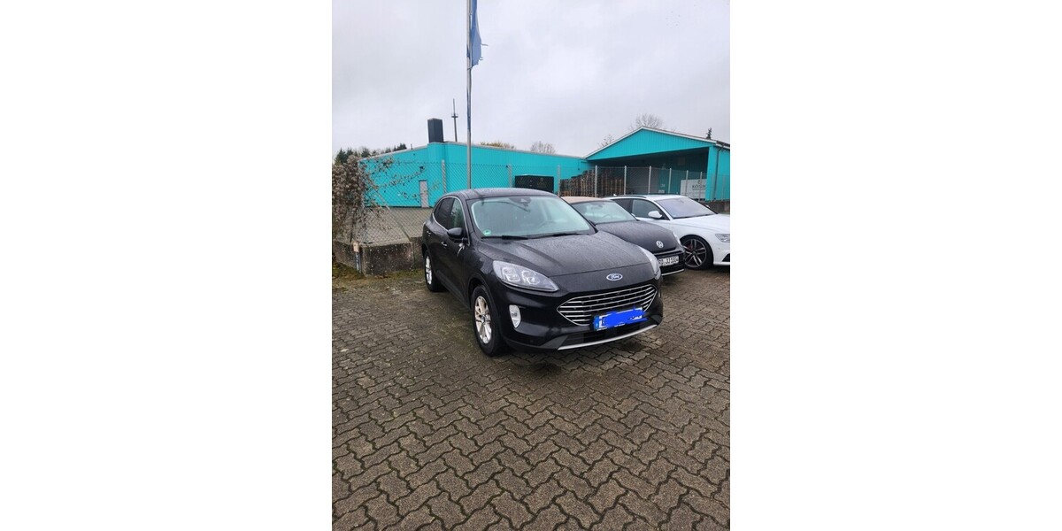Ford Kuga 80.000 km 18.300 &euro; Hamburg 20038