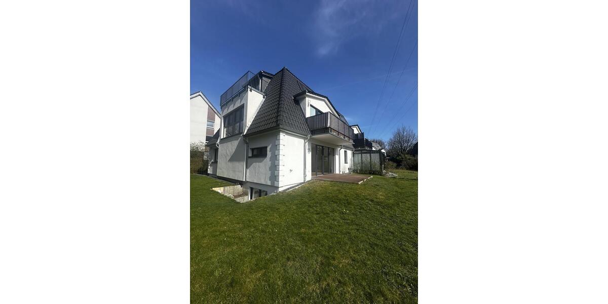 Etagenwohnung Hamburg Wandsbek - 4 Zimmer, 125 m&sup2;, 2.200&euro; | Angebot:24765536