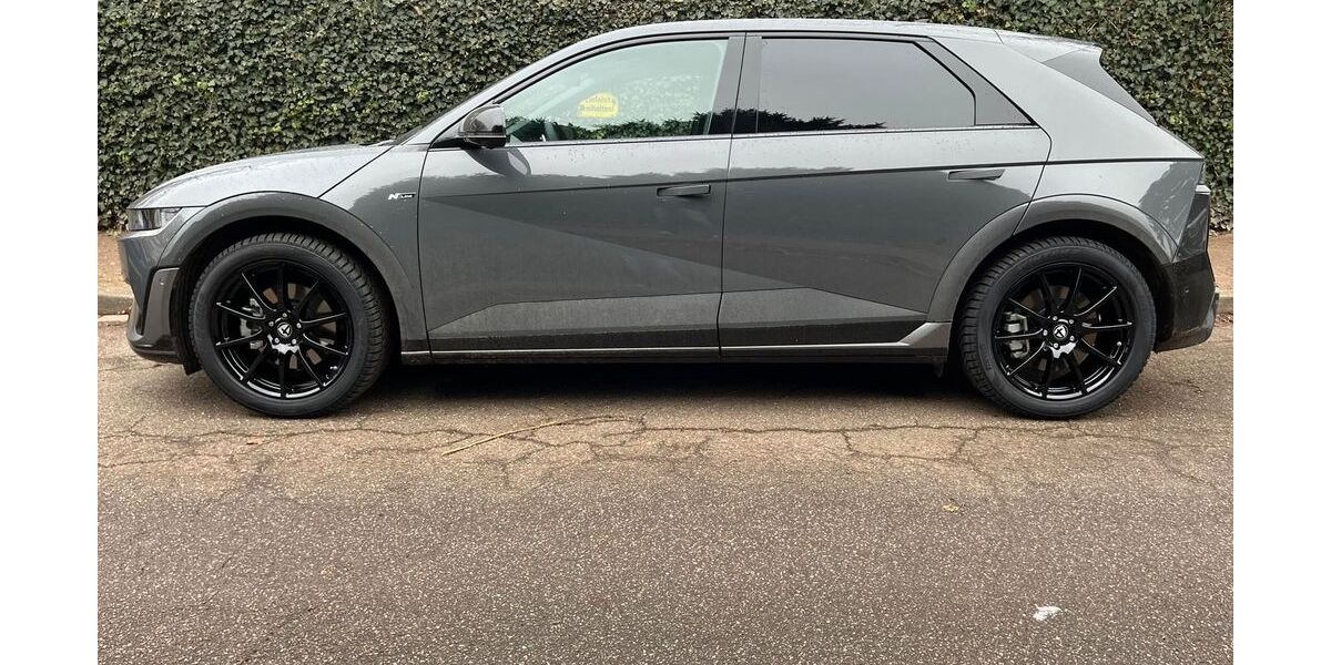 Hyundai IONIQ 5 5.470 km 49.900 &euro; Hamburg 22605