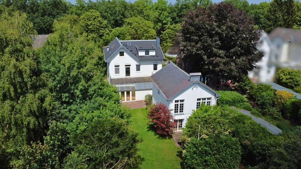 Einfamilienhaus Hamburg Ohlsdorf - 12 Zimmer, 427 m&sup2;, 1.790.000&euro; | Angebot:26032530